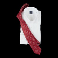 Raudonas žakardinio šilko kaklaraištis su klasikiniu raštu
