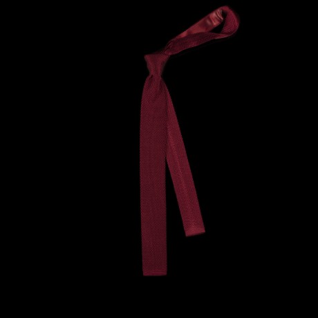 Megztas vyno spalvos šilkinis kaklaraištis 