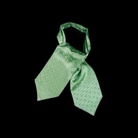 Žalia šilkinė kaklaskarė su smulkiu ornamentu