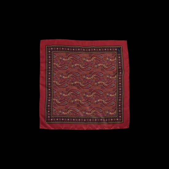 Raudona šilkinė skarelė „Paisley“ – 70 × 70 cm